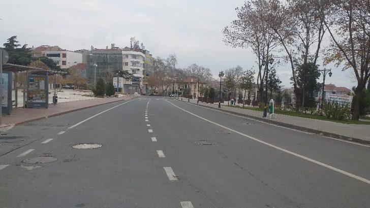 Sokaklarda sessizlik hakim G1