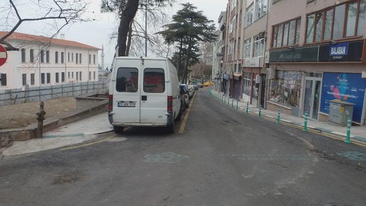 Sokaklarda sessizlik hakim G3