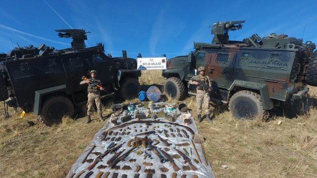 Bitlis’te PKK’nın kış üslenmesine büyük darbe