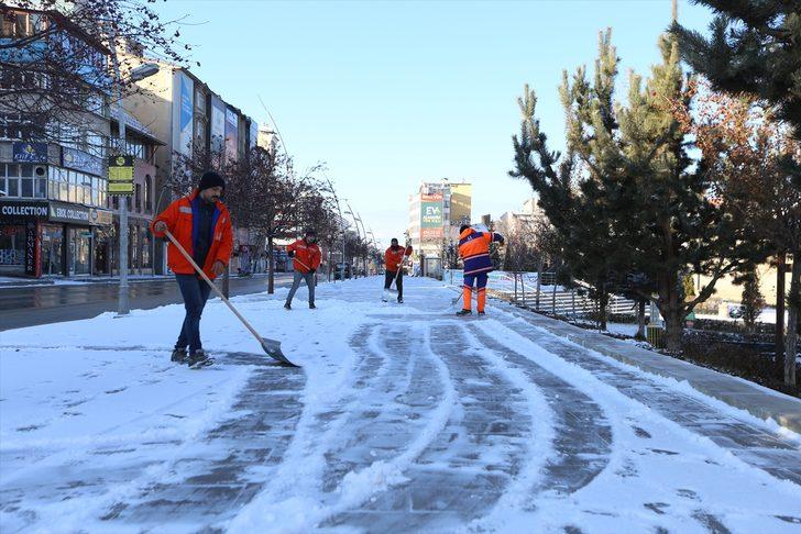 Doğu Anadolu'da kar ve sis yaşamı olumsuz etkiledi G2