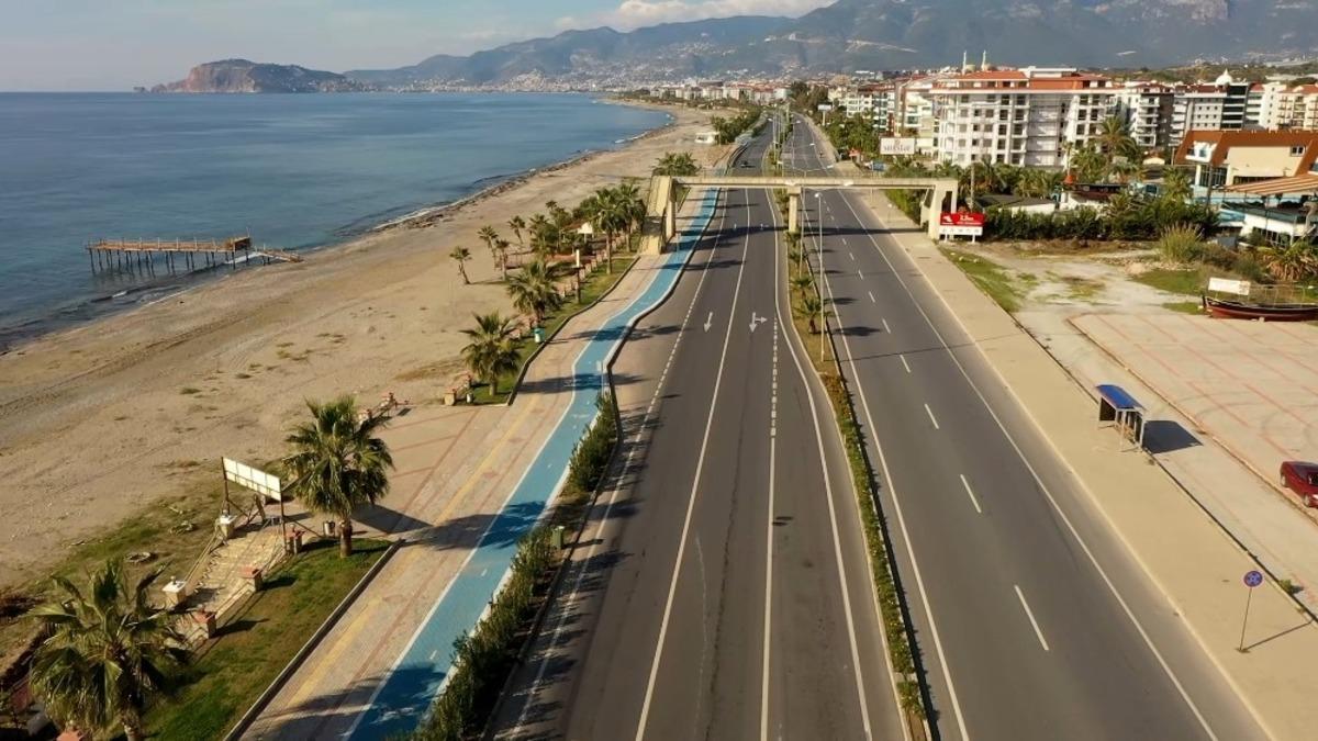Alanya&rsquo;da sahil bandı bisiklet yolunun Kestel etabı tamamlandı