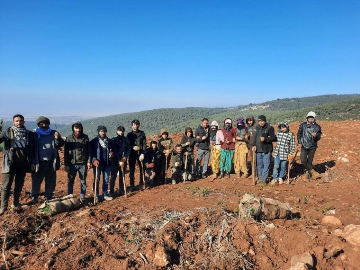 Afyonkarahisar&rsquo;ın dağları Diyarbakırlı iş&ccedil;ilerin emekleri ile yeşillenecek