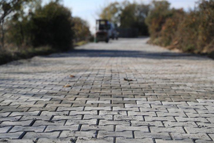 Pamukkale Belediyesi, Eymir Mahallesinin yollarını yeniledi G3