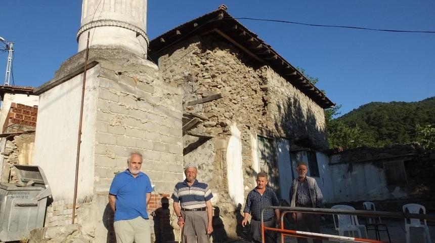 Burhaniye&rsquo; de bir mahallede daha kısmi karantina başlatıldı