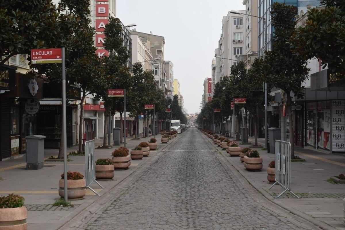 Balıkesir kurallara uyuyor