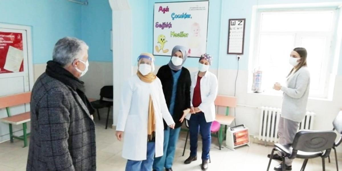 Başkan Karamehmetoğlu&rsquo;ndan sağlık &ccedil;alışanlarına moral ziyareti