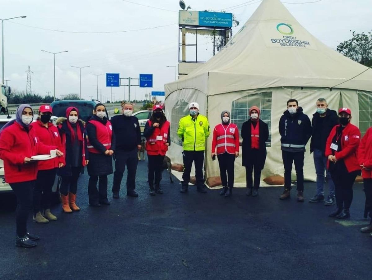 Kızılay&rsquo;ın kadınlarından "Tatlı" destek