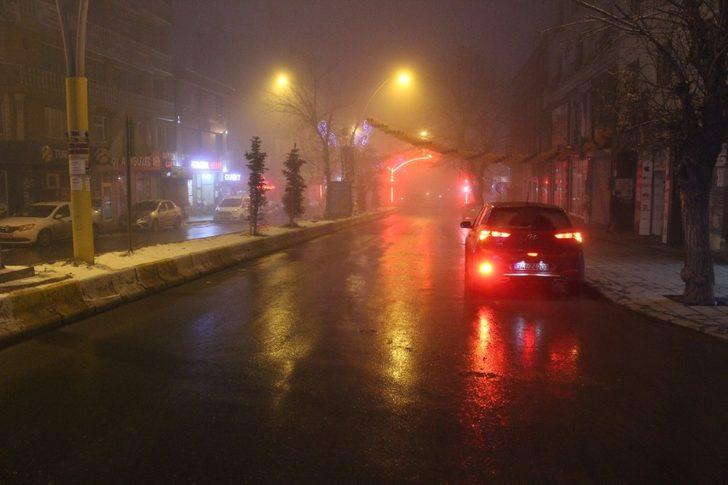 Ağrı’da akşam saatlerinde sis etkili oldu G2