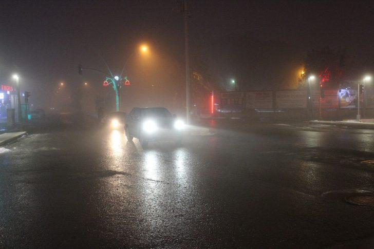 Ağrı’da akşam saatlerinde sis etkili oldu G3