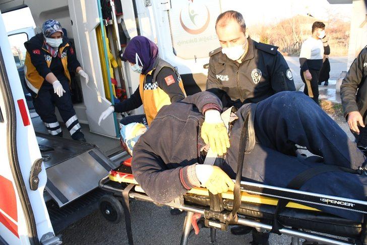 Müstakil evin çatısından düşen yaşlı adam yaralandı G1