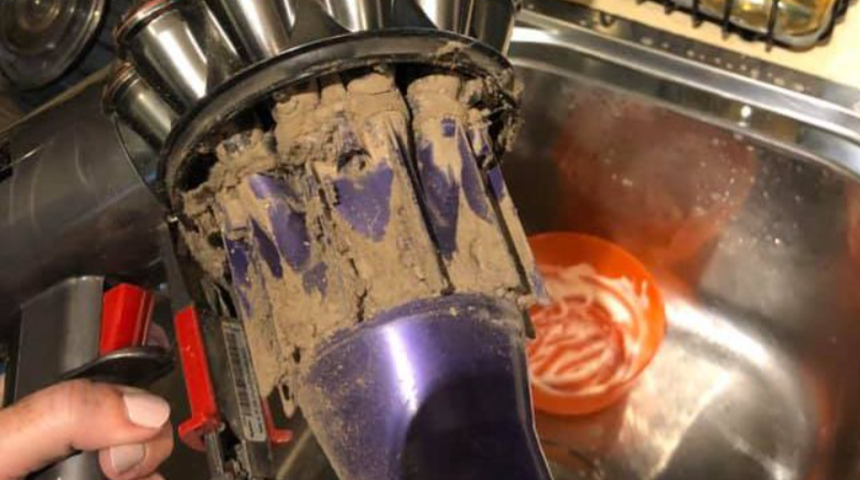 En kirli sır! Şoke eden fotoğraf, hepimizin yaptığı temizlik hatasını g&ouml;steriyor