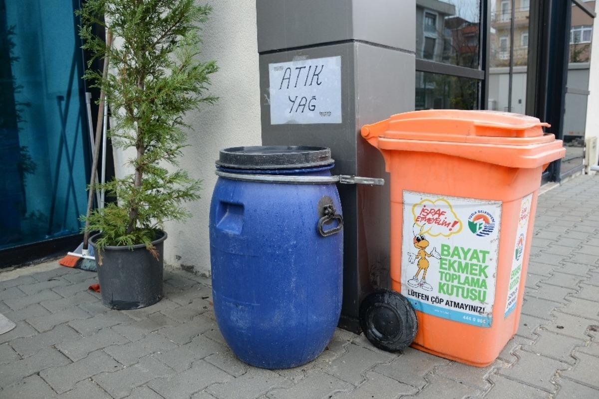 Tuzla&rsquo;da 110 bin ton evsel atık toplandı