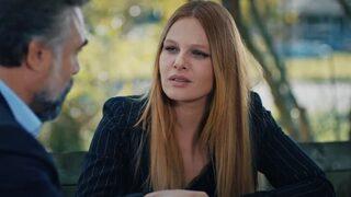 Naz Elmas ve bacakları sosyal medyanın diline düştü