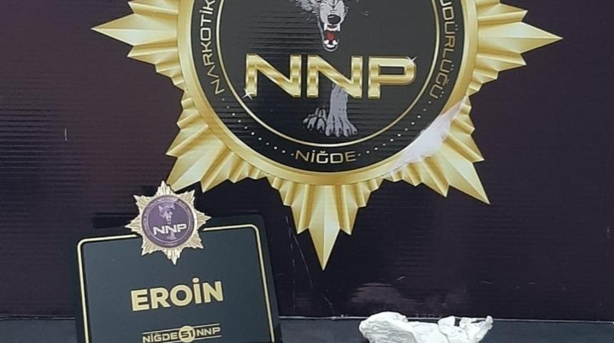 Niğde&rsquo;de uyuşturucu operasyonu: 4 g&ouml;zaltı