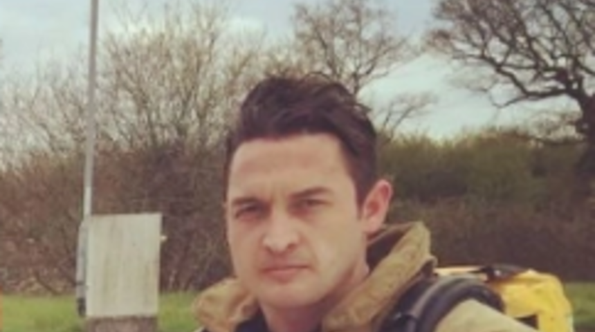 Yıllarca aynı piyango numaralarını oynayan itfaiyeci bir telefon yüzünden büyük ikramiyeyi kaçırdı!