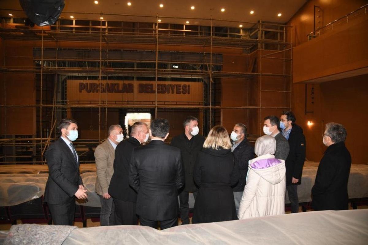 Pursaklar Devlet Tiyatroları perde a&ccedil;mak i&ccedil;in g&uuml;n sayıyor