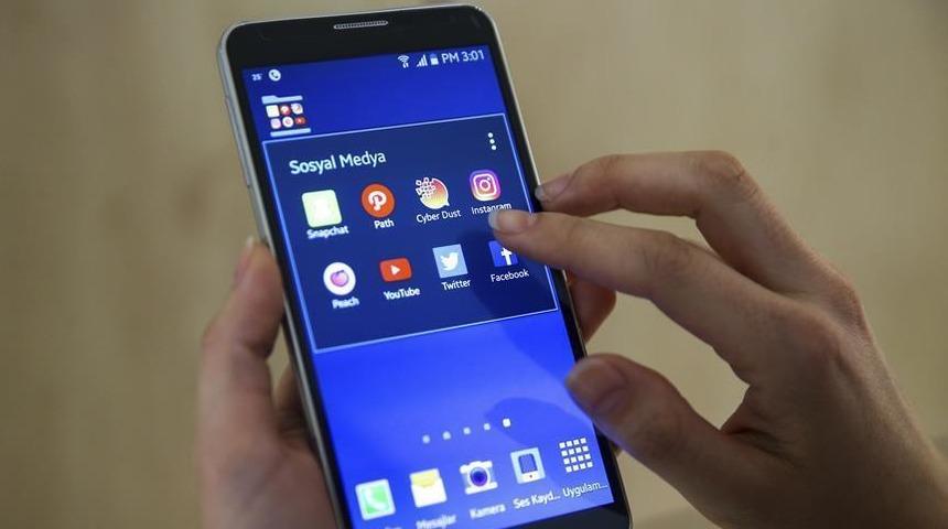 Twitter Spaces: Twitter sesli sohbet için yeni alan oluşturuyor!