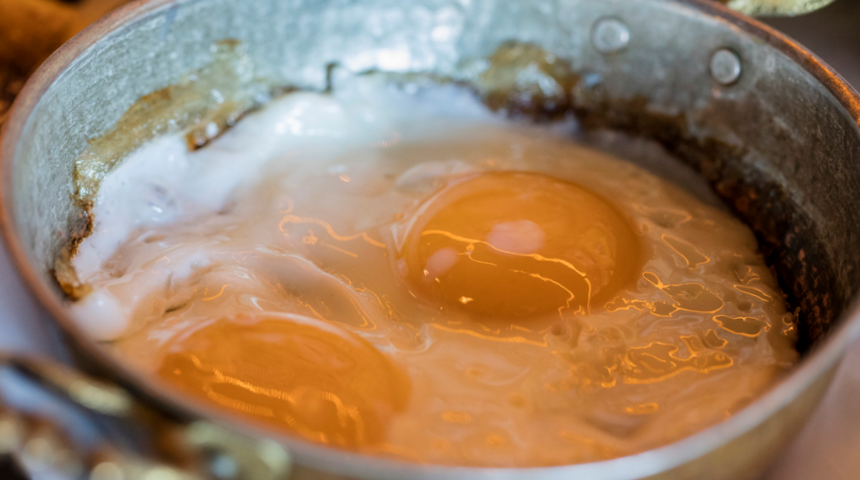 Yumurtayı pişirmek mi haşlamak mı daha sağlıklı? Yağda pişiriyorsanız eğer...