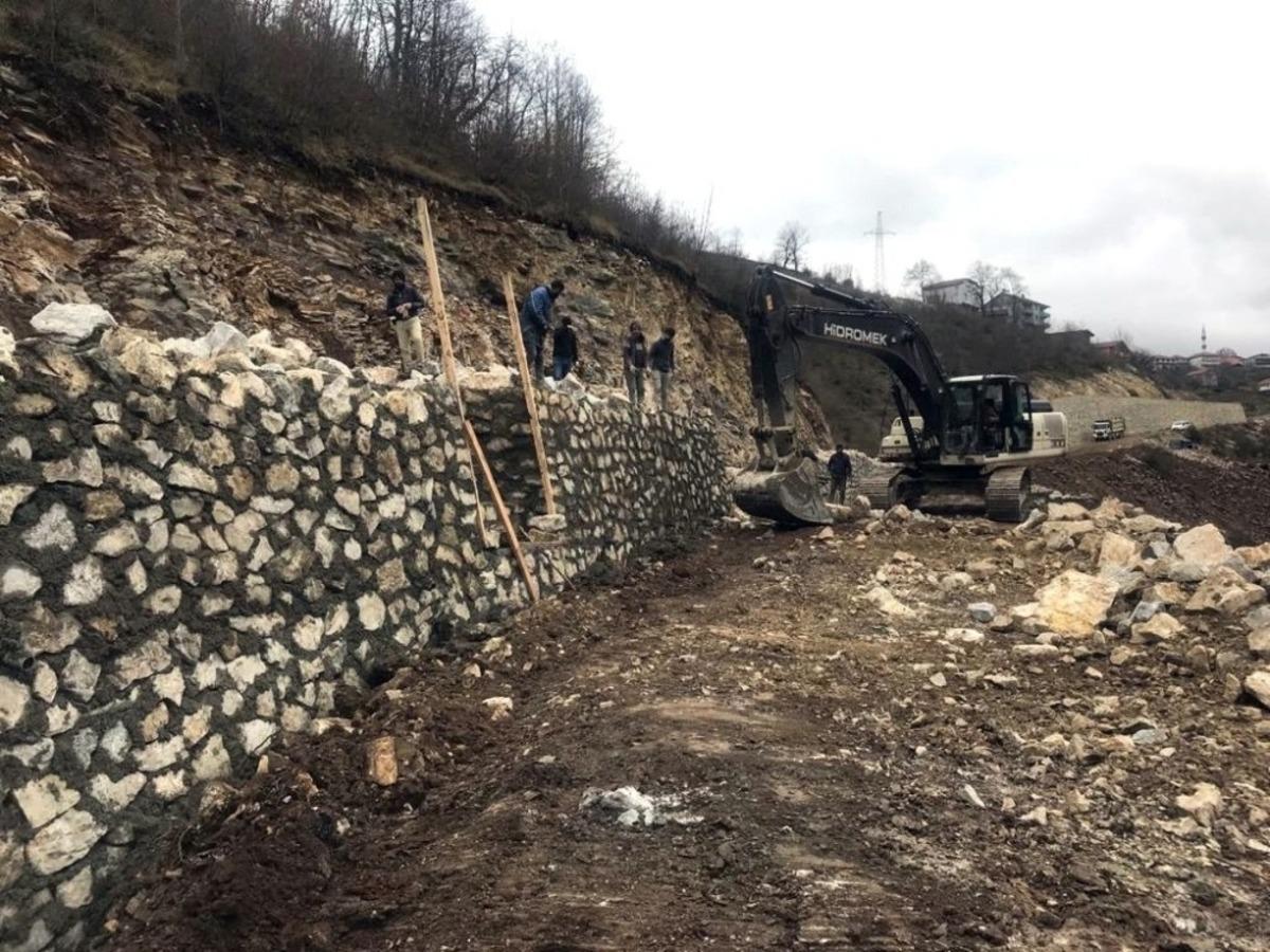 Ereğli-Devrek karayolunda &ccedil;alışmalar devam ediyor