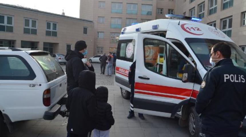 Karantinada olması gerekirken valilikte yakalandı