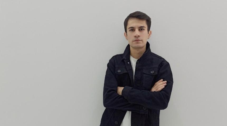 Gen&ccedil;lere sosyal medya eğitimi