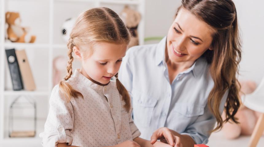 Atipik otizm nedir? Atipik otistik çocuklar hangi özelliklere sahiptir?