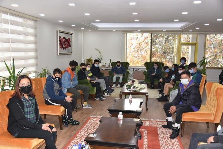 Sosyal medyadan istediler Şehzadeler kolları sıvadı G1