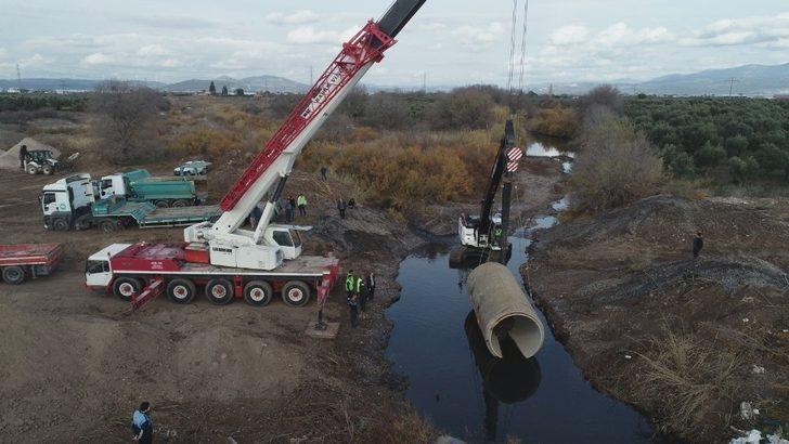 Akhisar’da hummalı yol geçiş çalışması G2