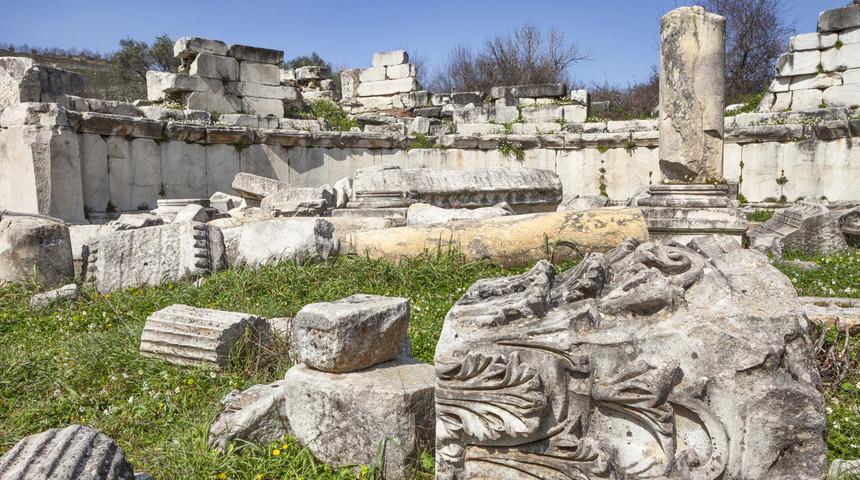 Stratonikeia Antik Kenti nerede - Stratonikeia Antik Kenti tarihi, hikayesi, giriş ücreti, ziyaret saatleri