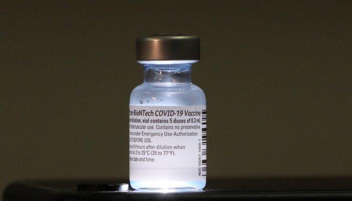 Almanya'da 8 kişiye 5 kat daha fazla doz aşı yapıldı