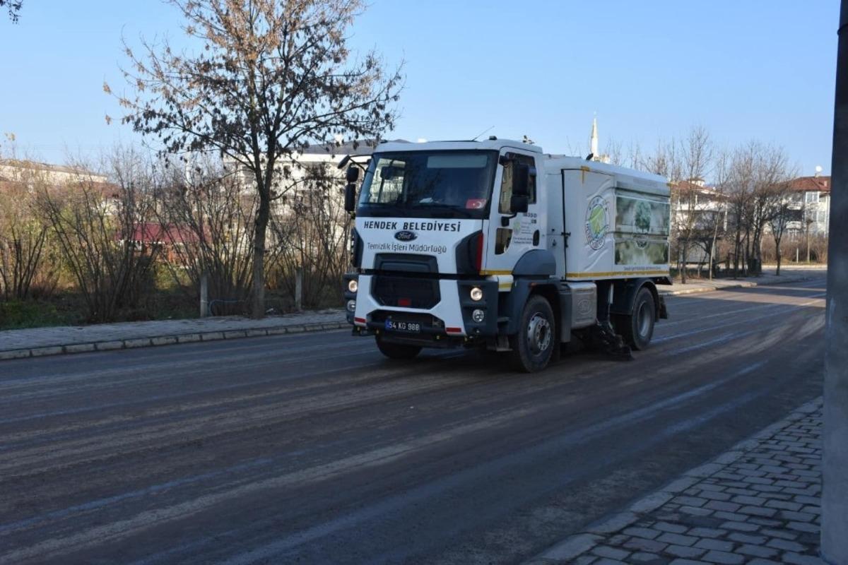 Hendek Belediye Başkanı Turgut Babaoğlu: &ldquo;Her alanda hizmetlerimizle vatandaşlarımızın yanındayız&rdquo;