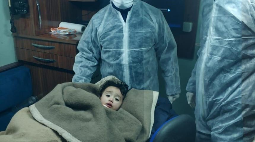 KKTC&rsquo;de denizin i&ccedil;inde donmak &uuml;zere olan 1 yaşındaki g&ouml;&ccedil;men bebek kurtarıldı