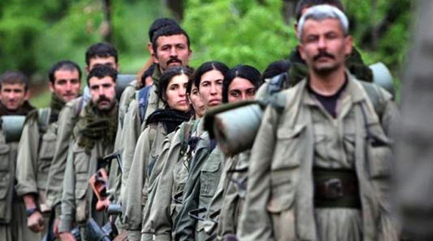 İ&ccedil;işleri Bakanlığı duyurdu! PKK/KCK'dan ka&ccedil;an 2 ter&ouml;rist teslim oldu