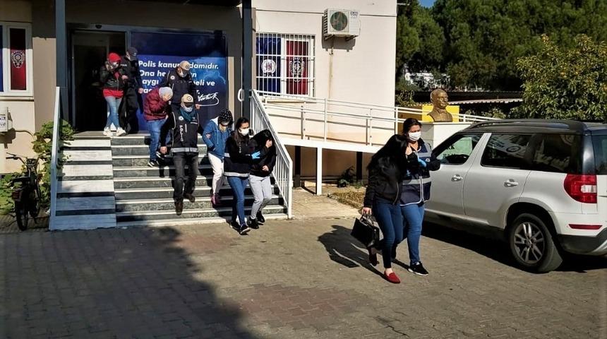 Denizli'de 4 kişiye fuhuş g&ouml;zaltısı