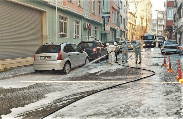 Sokaklarda dezenfeksiyon çalışması