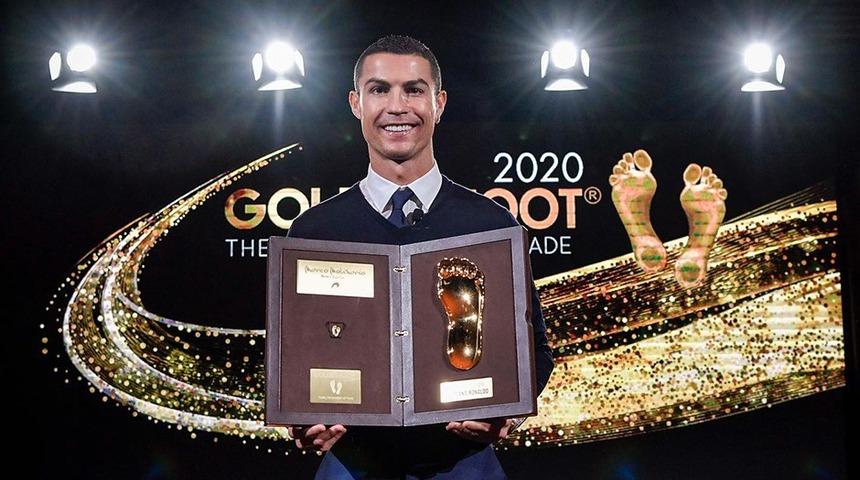 Ronaldo'nun ayak izi &ouml;l&uuml;ms&uuml;zleşti