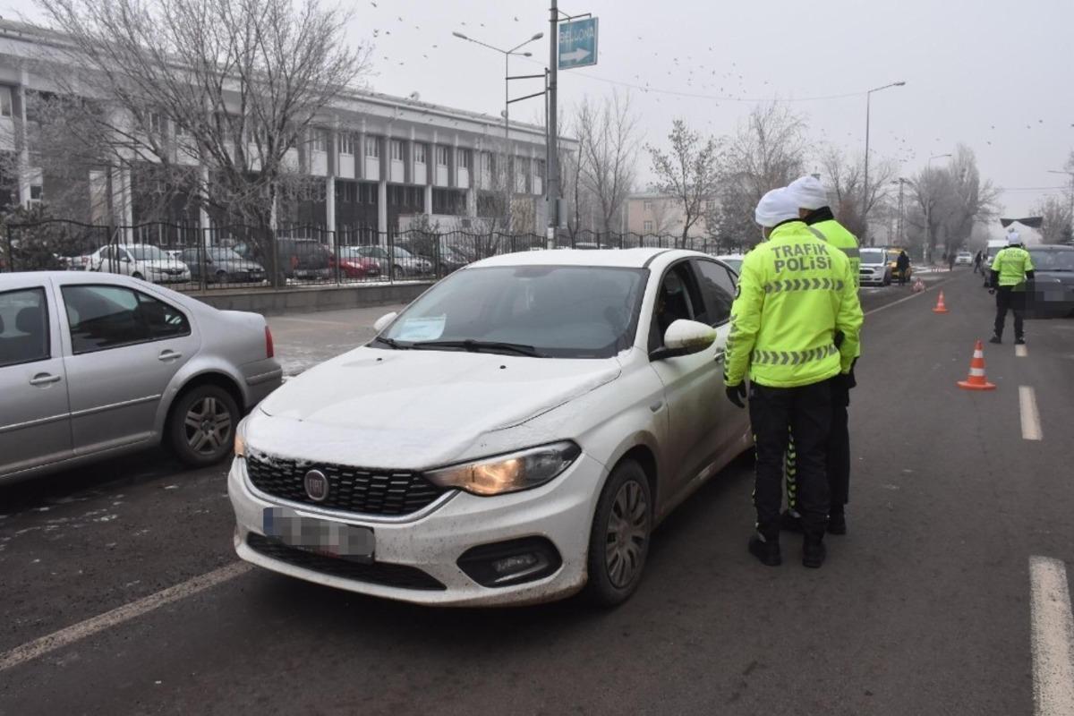 Kars&rsquo;ta &ouml;ncelik yaya uygulaması