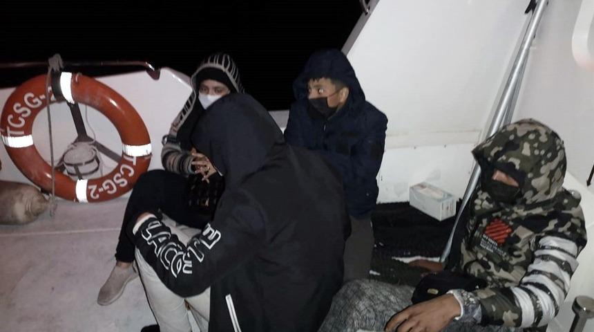 4 d&uuml;zensiz g&ouml;&ccedil;men kurtarıldı