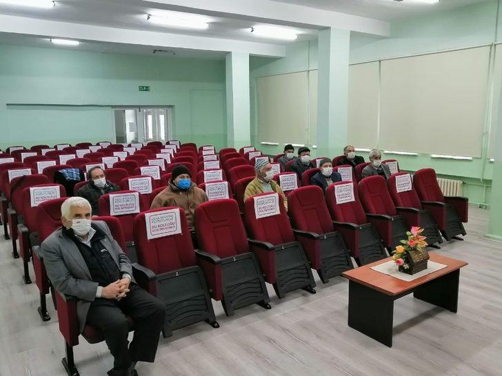 Çilek üreticileri bilgilendirildi G1