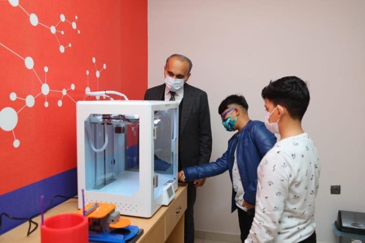 Arnavutk&ouml;y Bilişim Akademisi&rsquo;nde online d&ouml;nem