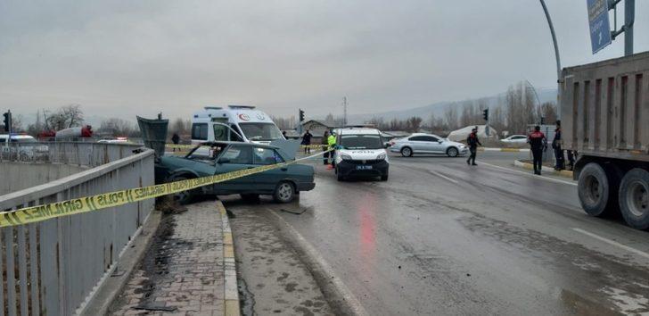 Erzincan’da trafik kazası: 1 ölü, 2 yaralı G4