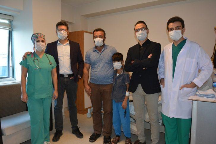 Ağrı’dan geldi İzmir’de şifa buldu G3