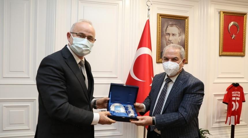 Başkan Demirtaş: &ldquo;&Uuml;niversite-belediye iş birliğini &ccedil;ok &ouml;nemsiyoruz&rdquo;