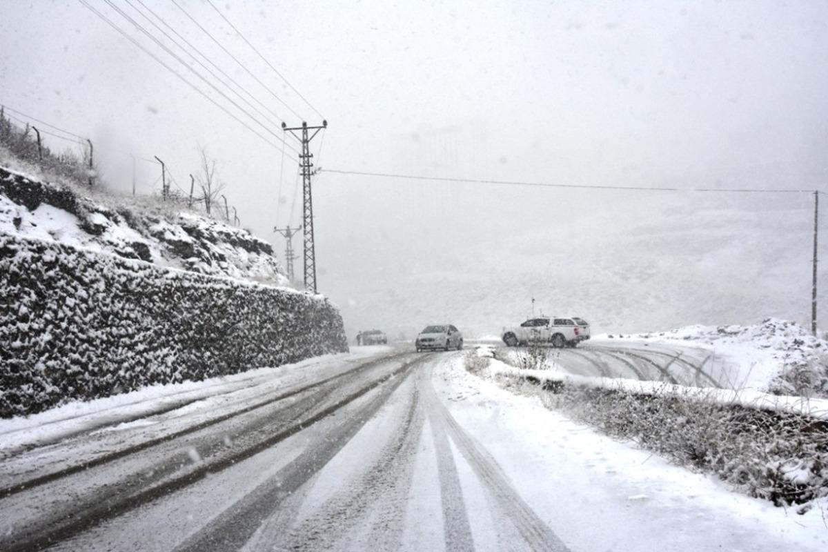 Bitlis&rsquo;te kar yağışı
