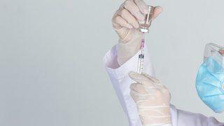 Pfizer: Aşıda üçüncü doz gerekebilir