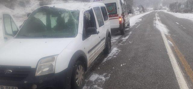 Tunceli’de trafik kazası: 4 yaralı