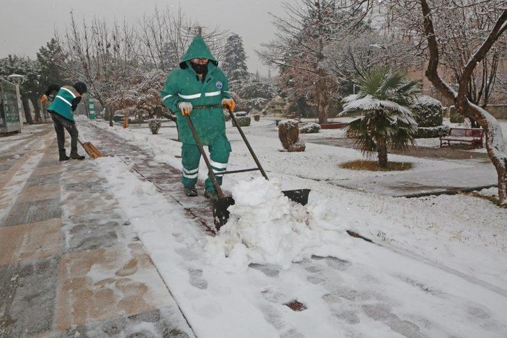 Elazığ’da kar 90 köy yolunu ulaşıma kapattı G2