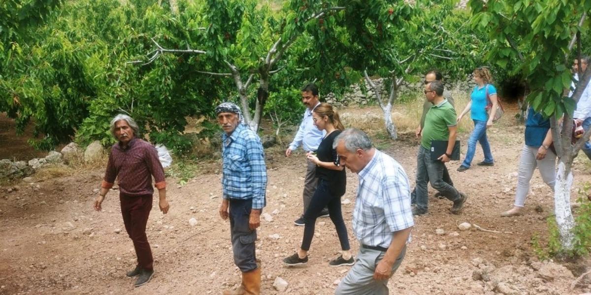 Ruhşan &Ouml;zdemir &Ccedil;if&ccedil;i&rsquo;nin ataması Bornova&rsquo;daki vatandaşları &uuml;zd&uuml;