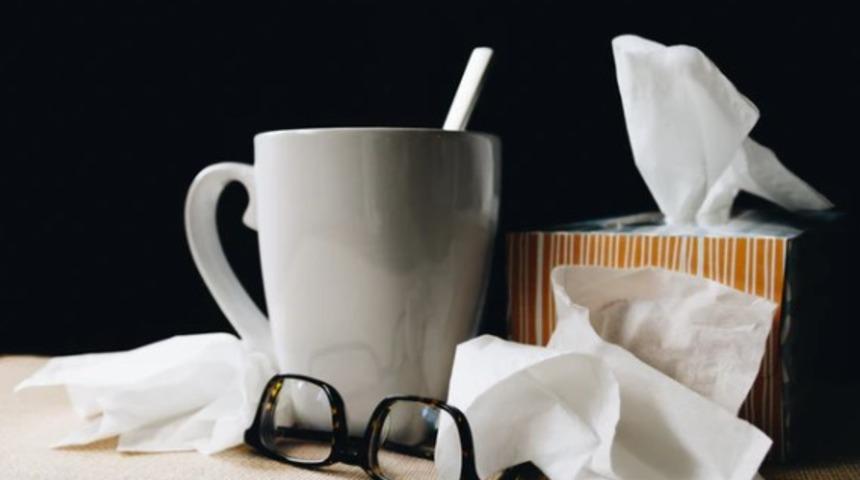 D&ouml;rt mevsim hastalığı nezle ve belirtileri