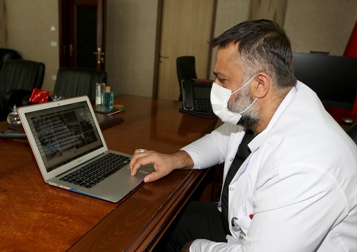 Erzurum Şehir Hastanesi Başhekimi &Ouml;zg&uuml;r &Ccedil;elebi AA'nın "Yılın Fotoğrafları" oylamasına katıldı